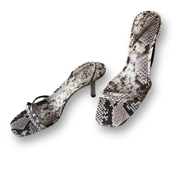 VINCE CAMUTO Kitten Heel Slingback Sandals 
Snake-print Leather 3”  Size 9 1/2 - Picture 12 of 14